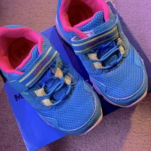 Stride Rite•Size 7 •Turquoise
